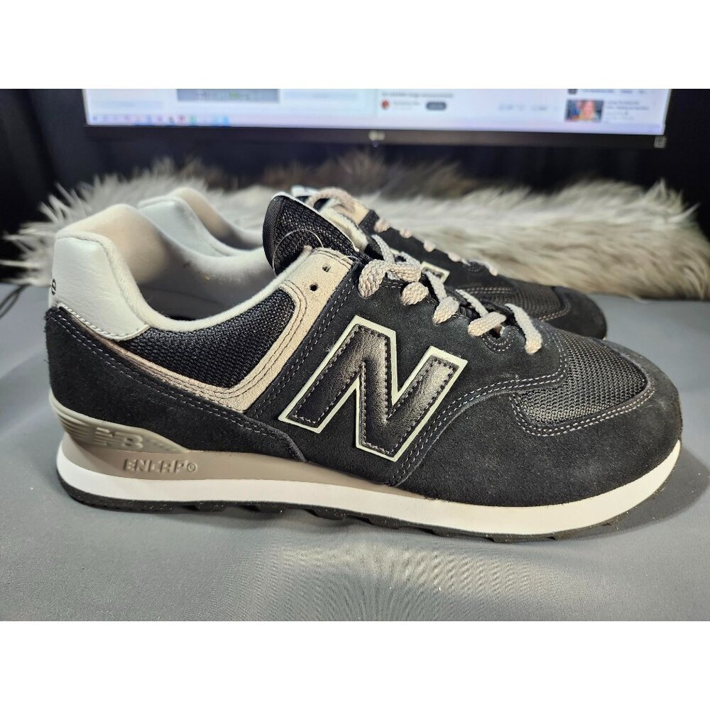 12W Wide New Balance New